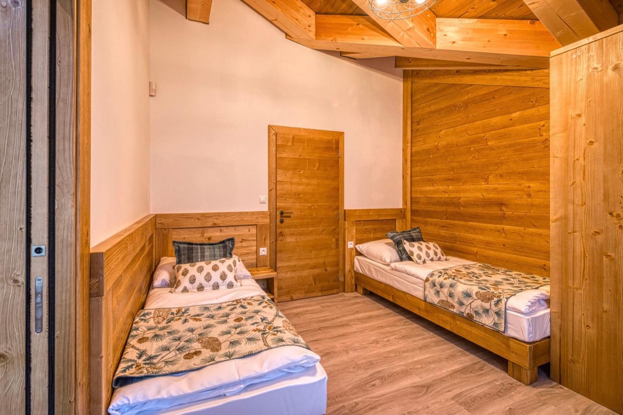 דמנובסקה דולינה Chalet Mountain מראה חיצוני תמונה